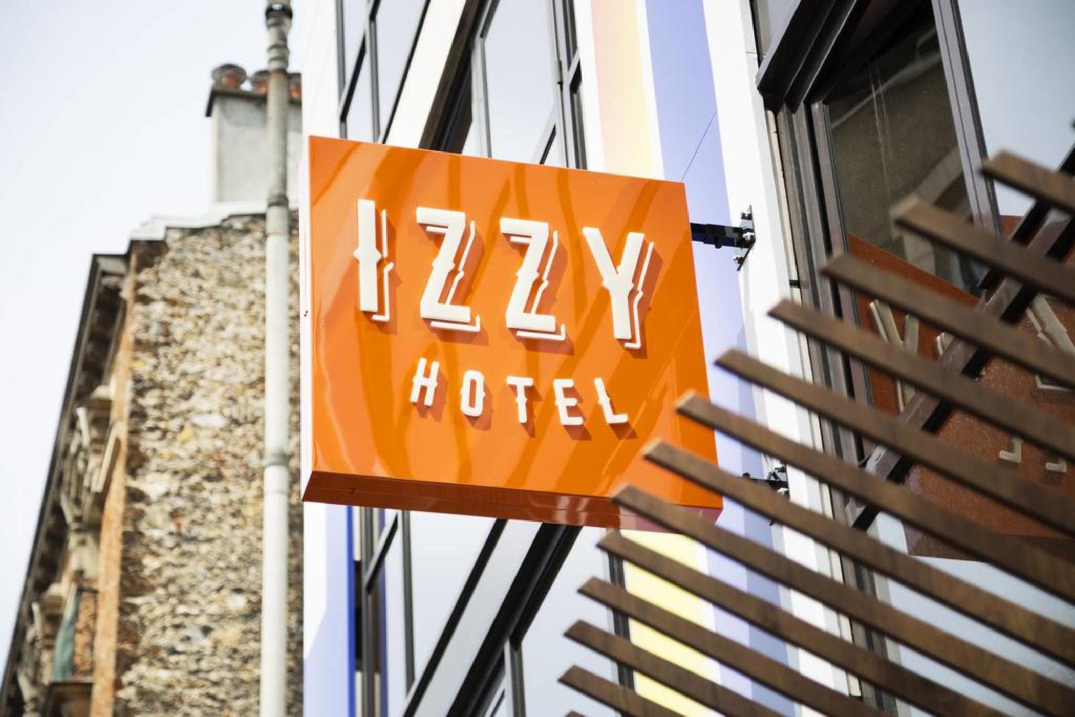 Hotel Izzy Issy-les-Moulineaux Eksteriør billede